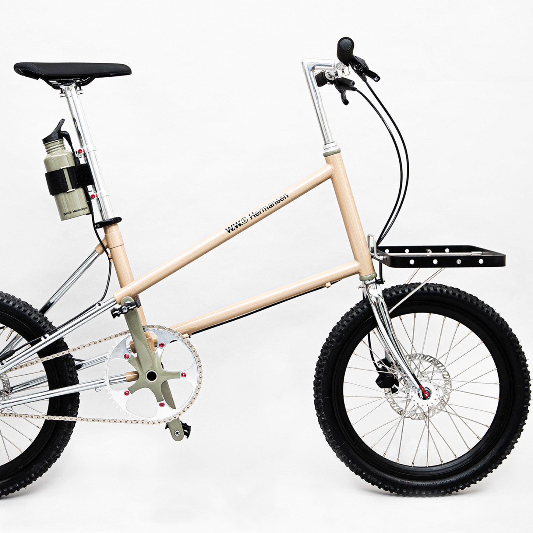 Front rack for Hermansen e-bike designed by Anders Hermansen. Here shown on Wood Wood x Hermansen collab e-bike.